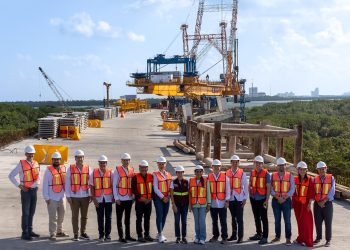 ANA PATY PERALTA COMPARTE PROYECTOS DE ÉXITO EN CANCÚN CON ALCALDES DE MÉXICO