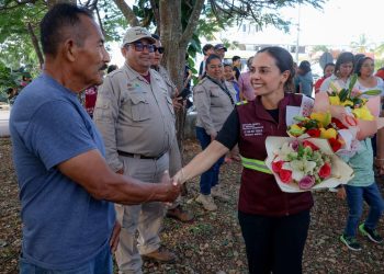 Ana Paty Peralta Mejora el Entorno de los Vecinos de Arcos Paraíso en Cancún