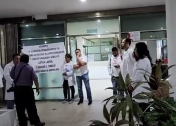 Químicos en Chetumal exigen mejor salario tras nueve años sin respuesta