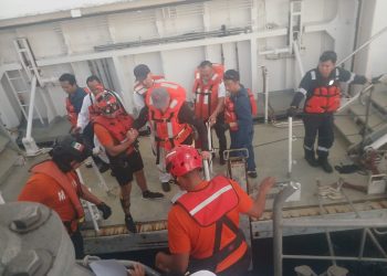 Armada de México Brinda Apoyo a Turista Extranjero con Emergencia Médica en Isla Mujeres