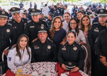 «Mara Lezama Reconoce el Mérito Policial en Quintana Roo y Promueve la Dignificación de la Fuerza»