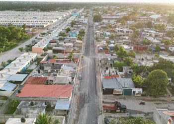 Con obra de pavimentación transforman la calle Pánama del fraccionamiento Américas en Chetumal