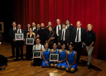 Ovaciona Playa del Carmen a la Mérida Big Band