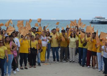 Conmemoran en Playa del Carmen el Día Internacional de la Lucha contra el Cáncer Infantil