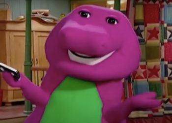 A24 en pláticas para película de Barney con Ayo Edebiri como protagonista