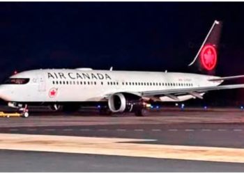 Avión canadiense aterriza de emergencia en el aeropuerto de Cancún