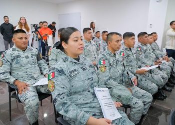 “Cada visitante trae prosperidad, hagamos que su llegada sea inolvidable”: Mara Lezama en clausura de capacitación de agentes aduaneros en Cancún