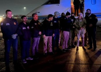 Casa Blanca asegura que los 29 capos entregados por México son “terroristas”