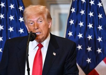 Donald Trump afirma que aranceles para México y Canadá van “según lo agendado”