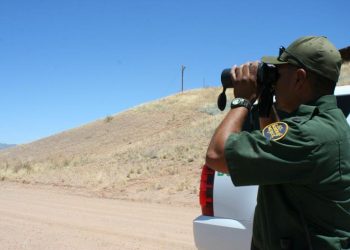 EE.UU. reporta baja de 85% en los cruces migratorios fronterizos durante primeros 11 días del Gobierno de Trump