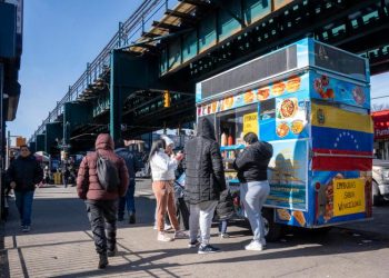 El miedo a las redadas trastoca las vidas de los migrantes en las calles de Nueva York