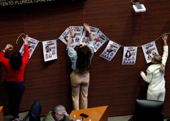 Intereses políticos son causantes del aplazo a la reforma contra el nepotismo y reelección: Noroña