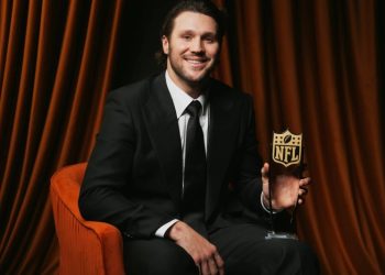 Josh Allen es nombrado MVP de la temporada 2024 de NFL