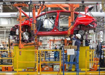 Las automotrices en México perfilan medidas ante gravámenes
