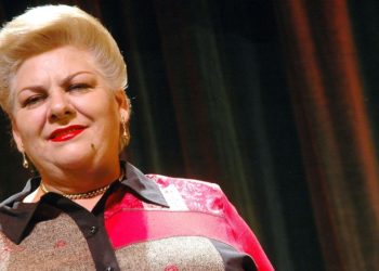 Muere Paquita la del Barrio a los 77 años