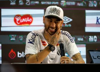 Neymar afirma que vuelve al Santos “renovado”, “maduro” y con “sed de victorias”