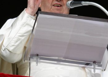 “No tengan miedo de traer hijos al mundo”: Papa Francisco