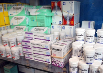 Ordenan a Cofepris publicar lista de los 10 medicamentos más falsificados