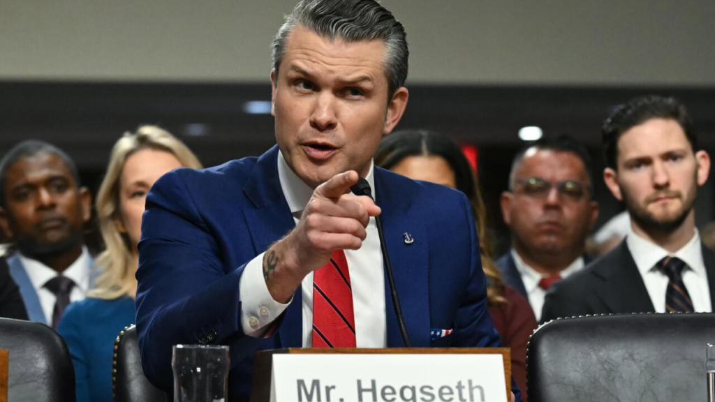 El jefe del Pentágono, Pete Hegseth, advirtió sobre posibles acciones unilaterales de EE.UU. si México no refuerza el control fronterizo, según The Wall Street Journal.