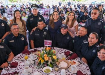 Reconoce Mara Lezama mérito policial y refuerza compromiso por la seguridad en Quintana Roo