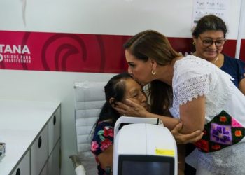 Supervisa Mara Lezama caravanas médicas móviles en Felipe Carrillo Puerto para llevar bienestar y justicia social