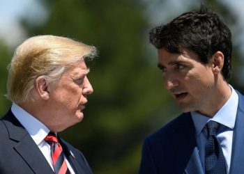 Trump habla con Trudeau tras anunciar aranceles