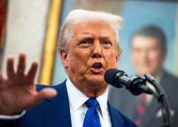 Trump manda un mensaje a los migrantes por San Valentín: “Ven ilegalmente y te deportamos”