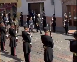 VIDEO: Entrada de Claudia Sheinbaum y Autoridades Conmemoran el 108° Aniversario de la Constitución en Querétaro»