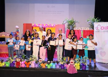 «Gran Participación en el Encuentro Municipal Infantil de Teatro Guiñol 2025»