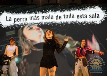 Nicki Nicole electriza el Carnaval de Playa del Carmen 2025 ante más de 30 mil personas