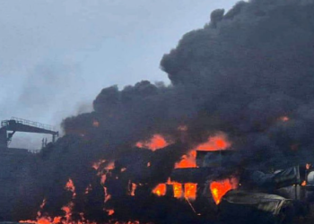 COLISION ENTRE BARCOS PETROLEROS