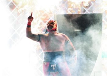 «Golpes, llaves y emoción: Así arrancó el Campeonato Municipal de Lucha Libre en Benito Juárez»