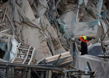 Al menos 10 muertos, 16 heridos y más de 100 desaparecidos en Bangkok tras terremoto