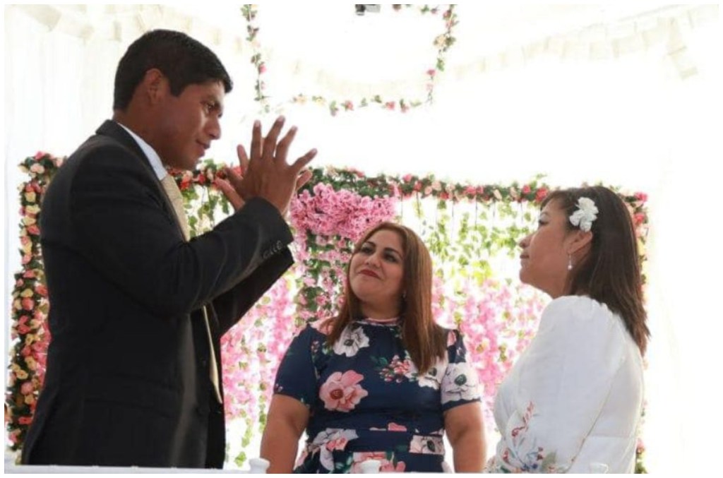 Cancún se convierte en el primer municipio de Quintana Roo en realizar una boda inclusiva con Lenguaje de Señas Mexicano