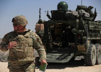 Despliegue de unidades militares en frontera sur de EE.UU. alarma a migrantes