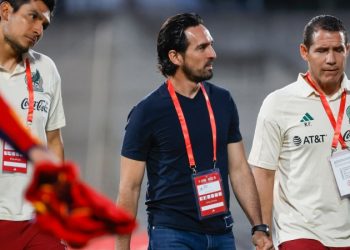 Gerardo Espinoza es el nuevo entrenador de las Chivas