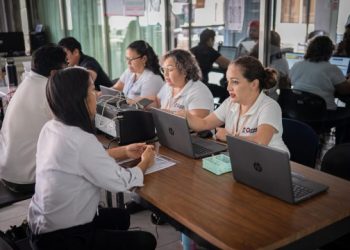 Invita SEQ a padres de familia a realizar la selección de tallas de uniformes escolares para sus hijos que cursan educación básica