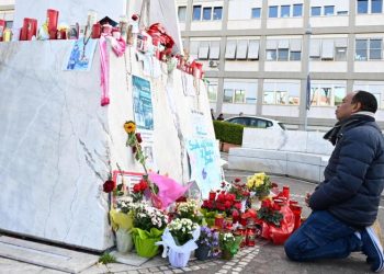 Papa Francisco sigue su tratamiento sin ventilación mecánica, tras insuficiencias respiratorias del lunes