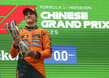 Piastri celebra “un increíble fin de semana” con su primera ‘pole’ y la victoria en China