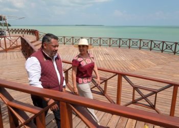 Presenta Mara Lezama avances en la rehabilitación de la zona costera de Calderitas, en Othón P. Blanco