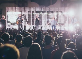 ¿Qué hacer si te da una crisis de ansiedad en un concierto o festival?