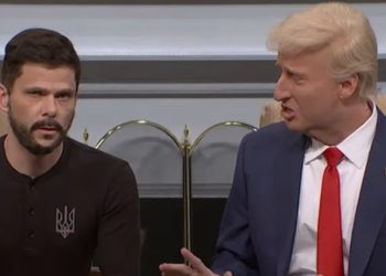 Saturday Night Live hace parodia de discusión entre Trump y Zelenski en Oficina Oval
