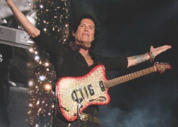 Se armó el ‘Pongan Caifanes’ en el Vive Latino 2025… con todo y discursos sociopolíticos