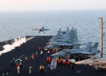 Seguirá la ofensiva de EE.UU. contra los hutíes hasta que cesen los ataques marítimos