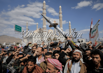 Trump advierte a Irán: sufrirá “consecuencias” por ataques de hutíes de Yemen