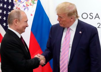 Trump afianza relación con Putin mientras refuerza planes contra China