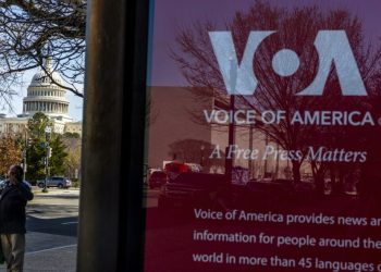 Trump deja morir a la histórica Voz de América por “antiamericanos”