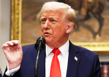 Trump ordena reforma electoral en EEUU: exige prueba de ciudadanía para votar