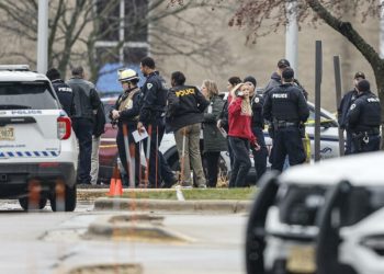 Uno de cada 15 estadounidenses ha estado presente en un tiroteo, según un estudio