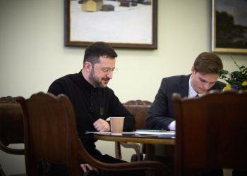 Zelenski transmite a Trump que está listo para hacer efectiva la tregua energética